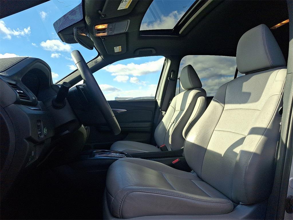 used 2022 Honda Passport car, priced at $27,995