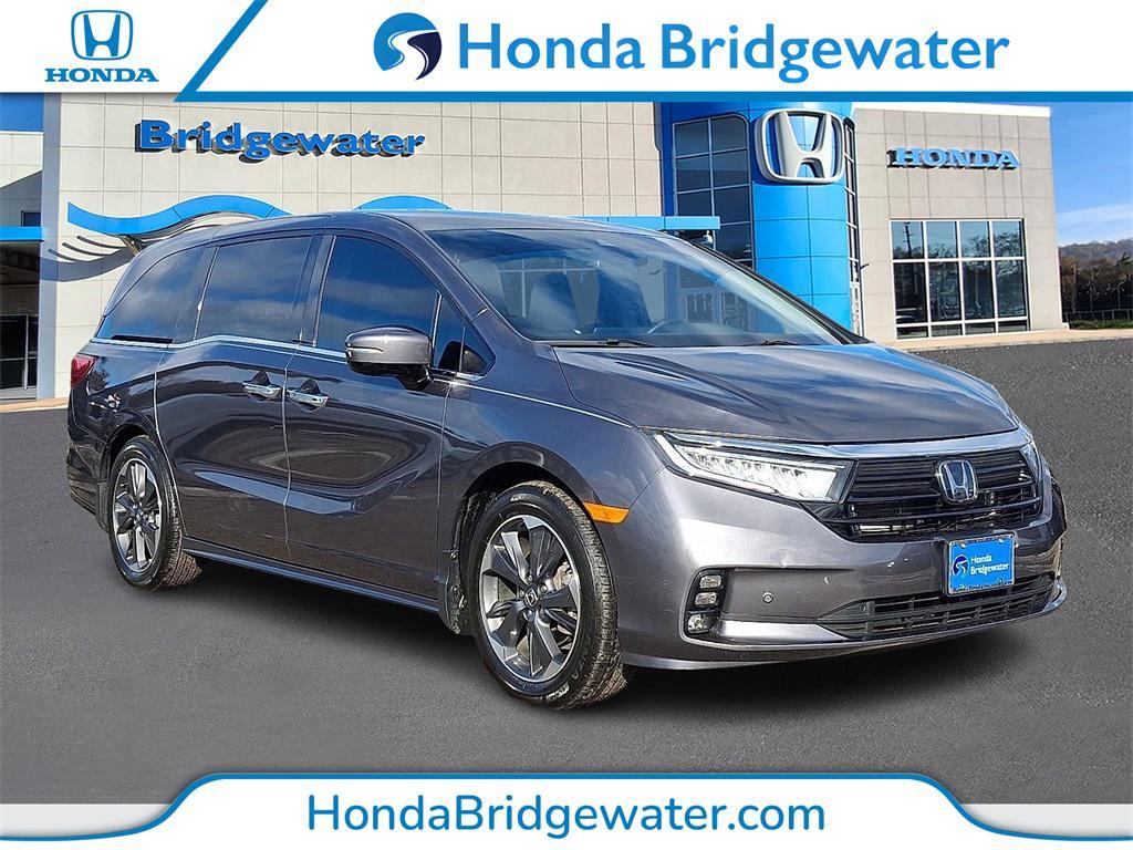 used 2023 Honda Odyssey car, priced at $38,995