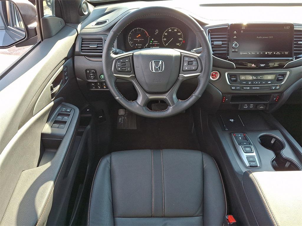 used 2025 Honda Ridgeline car, priced at $36,995