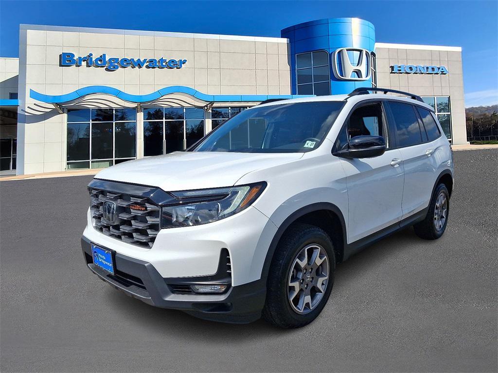 used 2022 Honda Passport car, priced at $23,495