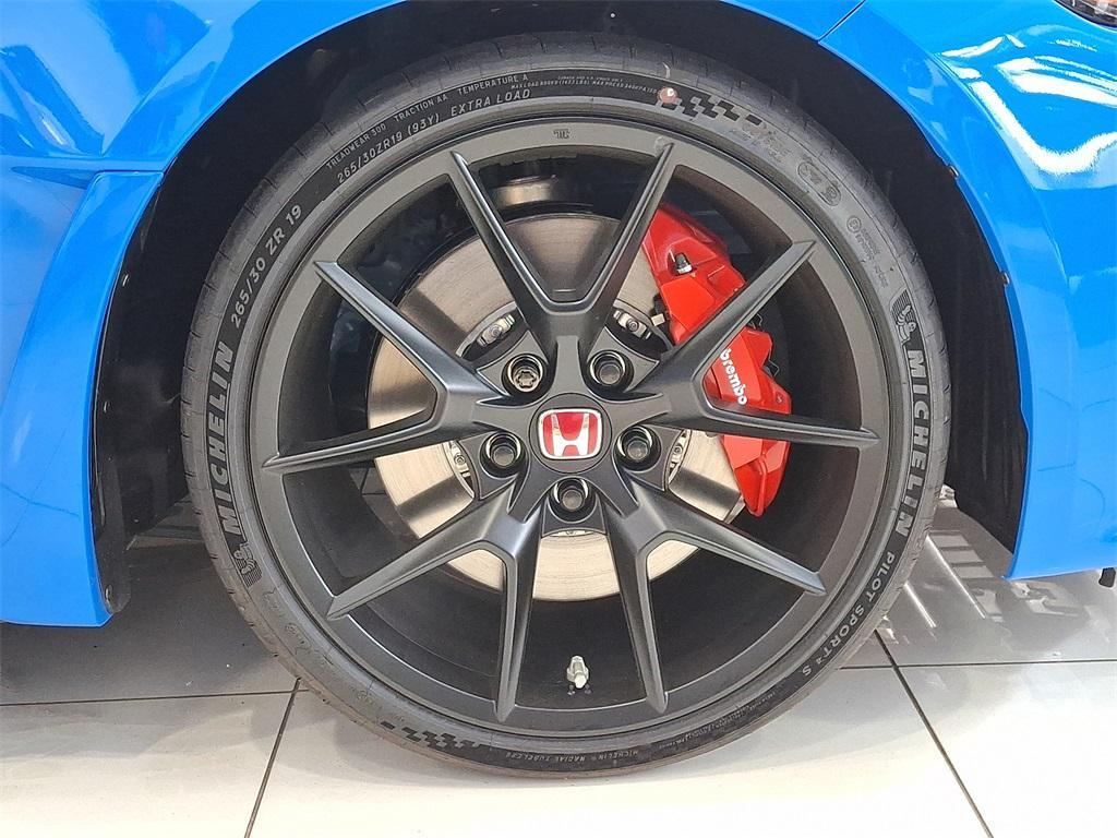 new 2025 Honda Civic Type R car, priced at $47,545