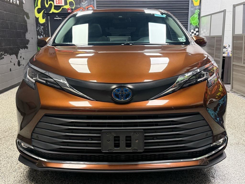 used 2021 Toyota Sienna car, priced at $27,488