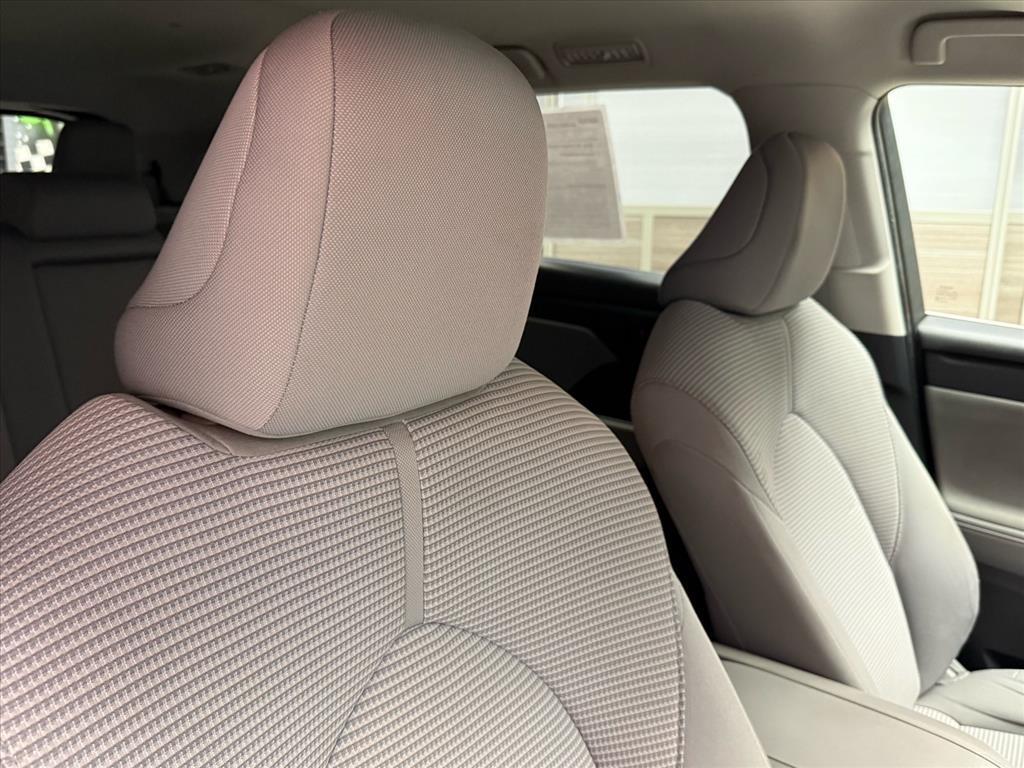 used 2023 Toyota Highlander car, priced at $26,988