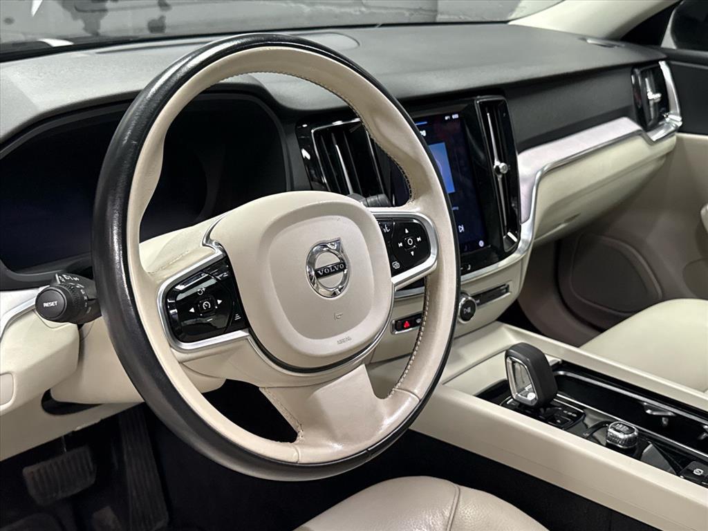 used 2024 Volvo S60 car, priced at $21,988