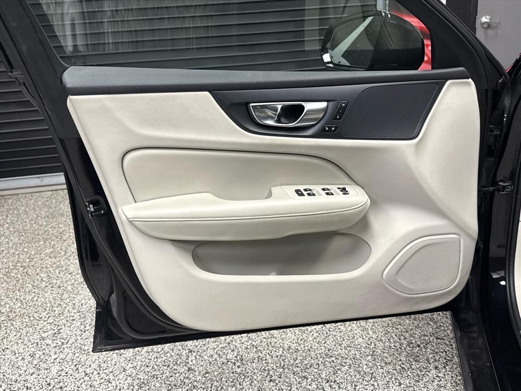 used 2024 Volvo S60 car, priced at $21,988
