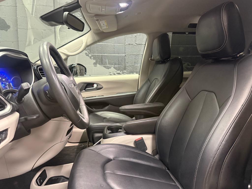 used 2024 Chrysler Pacifica car, priced at $21,488