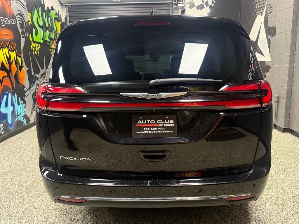 used 2024 Chrysler Pacifica car, priced at $21,488
