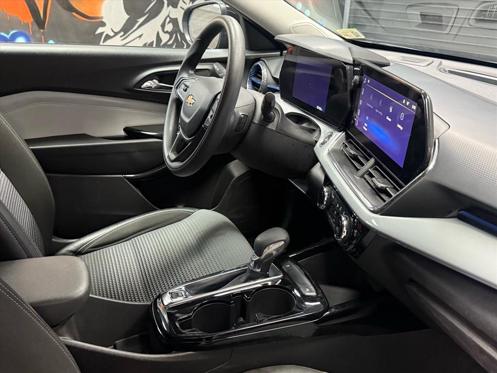 used 2025 Chevrolet Trax car, priced at $18,488