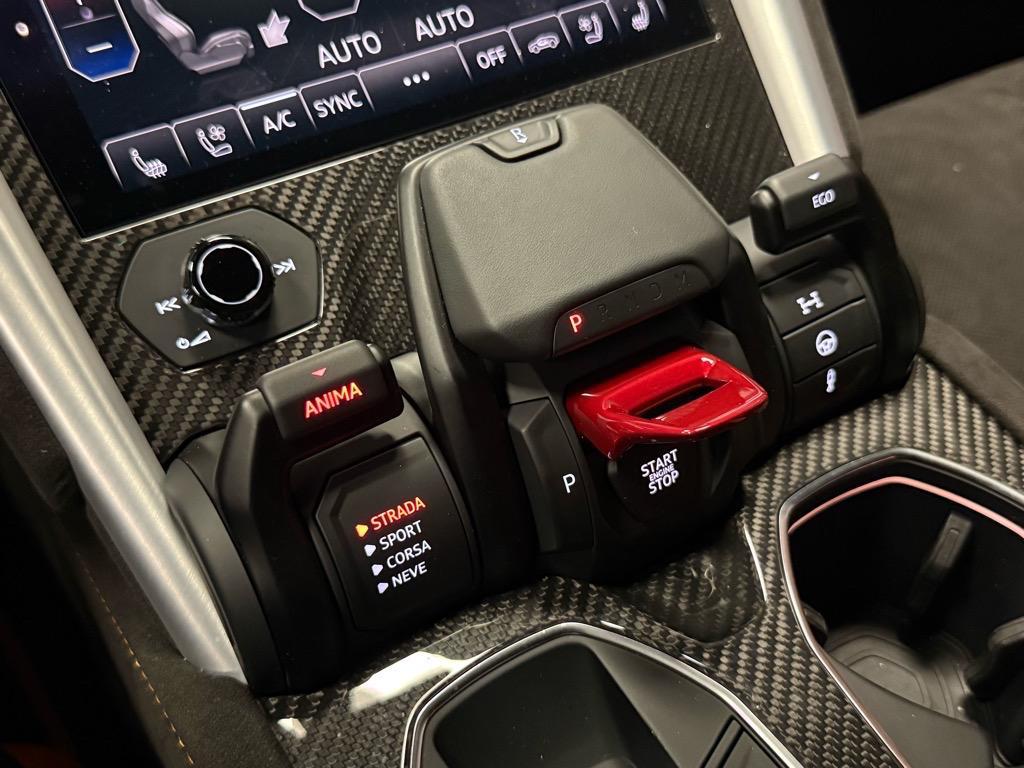 used 2024 Lamborghini Urus car, priced at $269,988