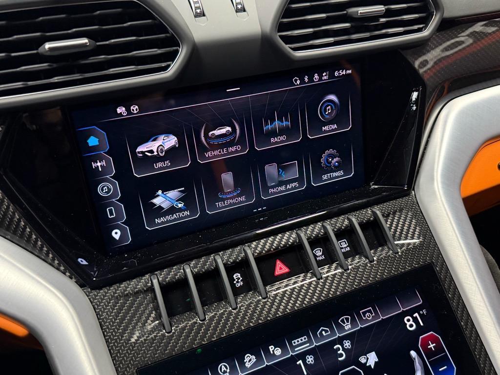 used 2024 Lamborghini Urus car, priced at $269,988