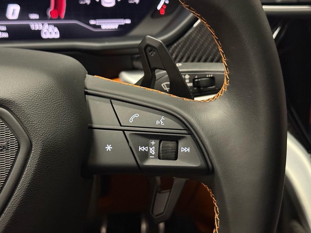 used 2024 Lamborghini Urus car, priced at $269,988