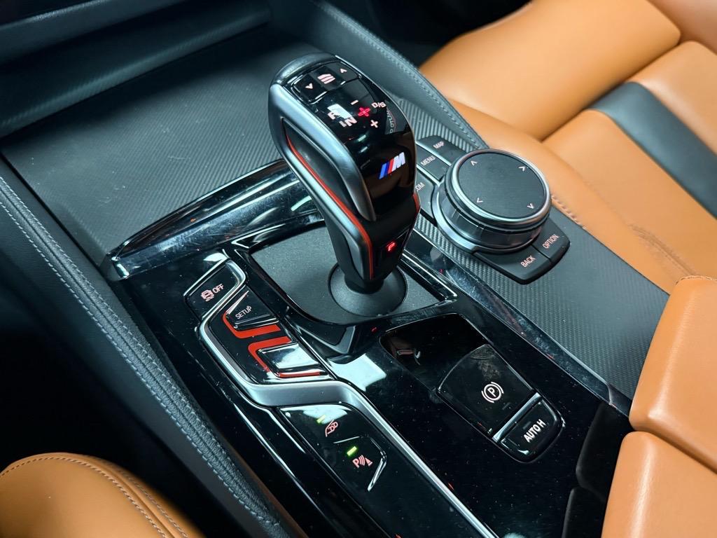 used 2023 BMW M5 car, priced at $84,488