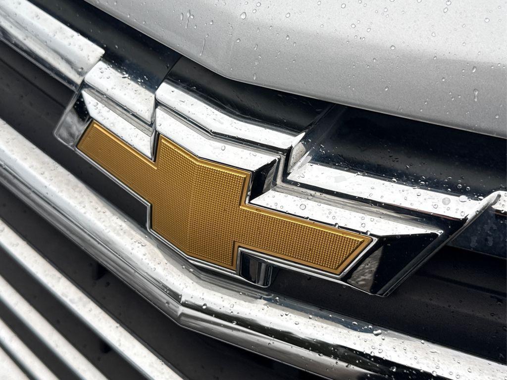 used 2018 Chevrolet Equinox car, priced at $15,321