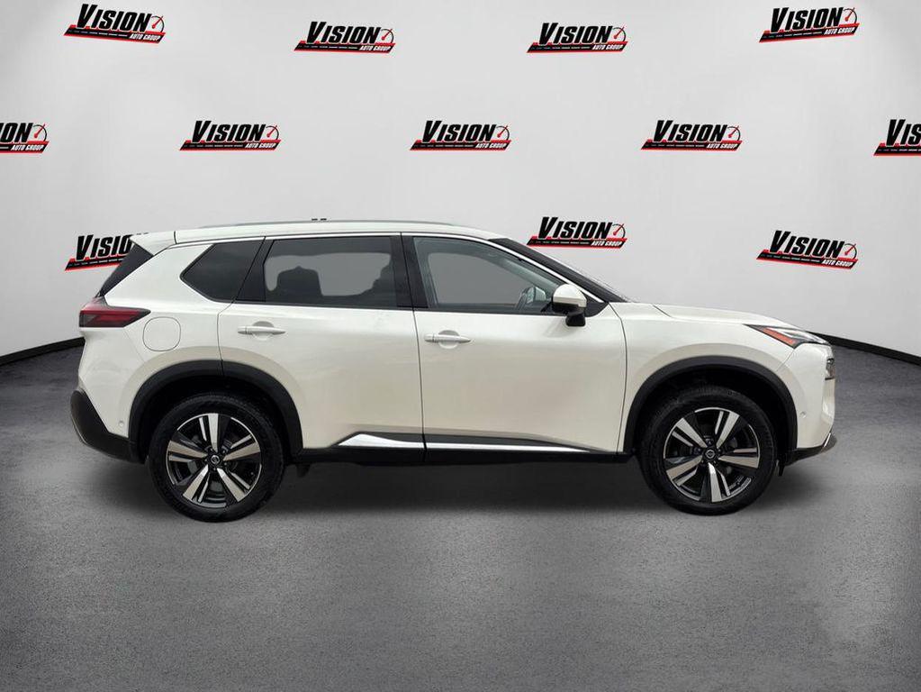 used 2021 Nissan Rogue car, priced at $23,377