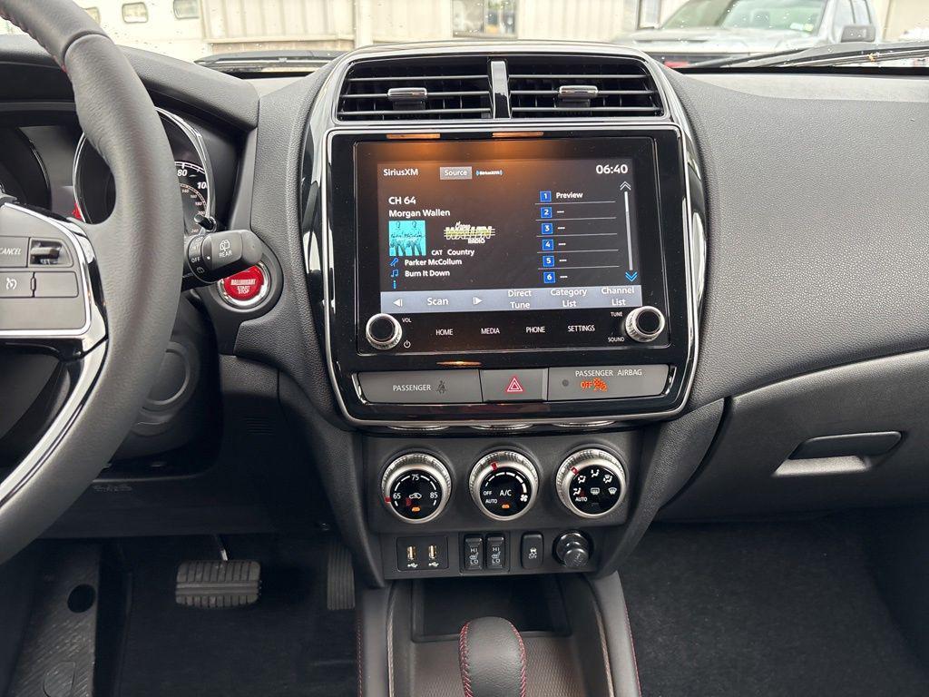 used 2024 Mitsubishi Outlander car, priced at $24,995