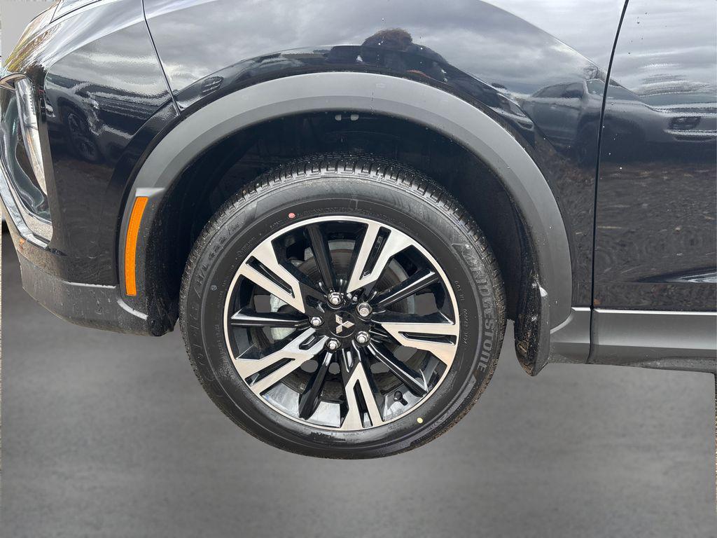 new 2024 Mitsubishi Eclipse Cross car, priced at $27,500