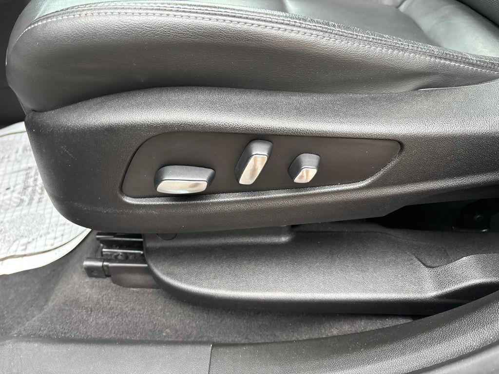 used 2020 Cadillac XT6 car, priced at $25,023