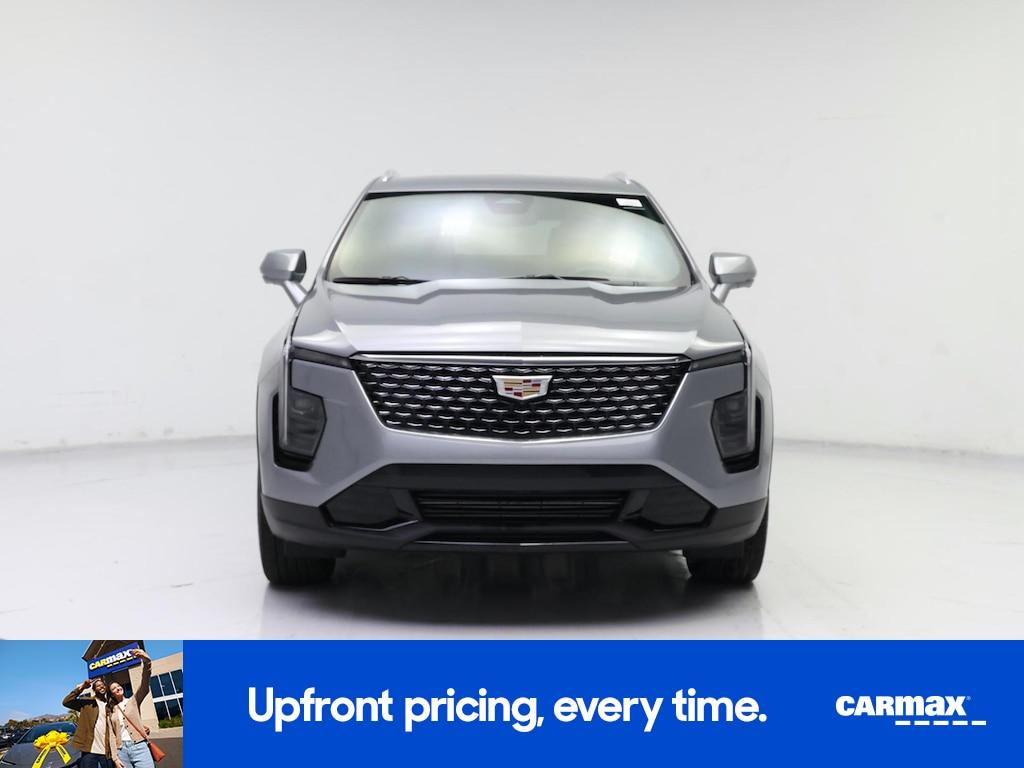 used 2025 Cadillac XT4 car, priced at $31,998