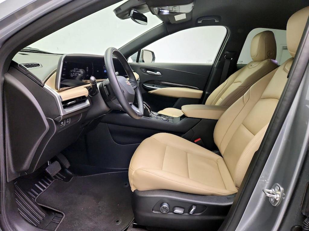 used 2025 Cadillac XT4 car, priced at $31,998