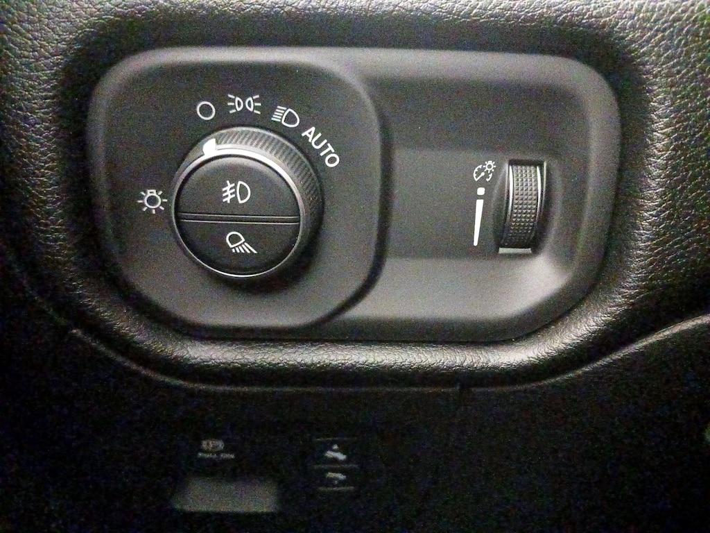 used 2022 Ram 1500 car, priced at $33,998