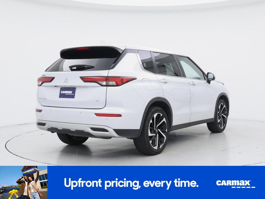 used 2024 Mitsubishi Outlander car, priced at $21,998