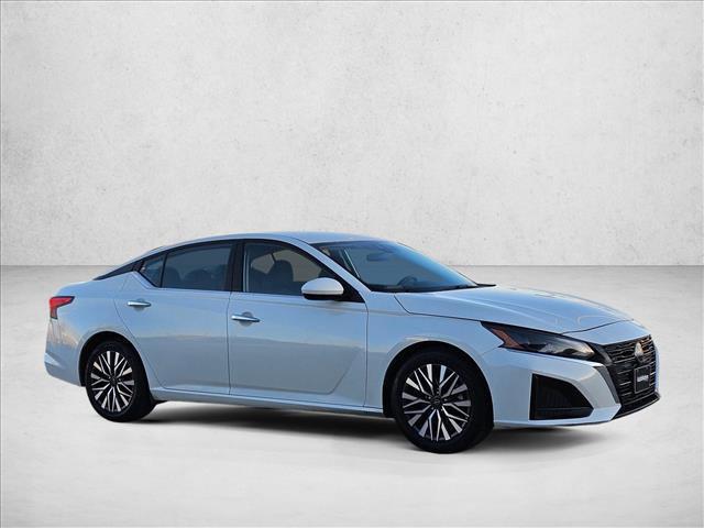used 2023 Nissan Altima car, priced at $19,595