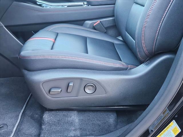 new 2026 Chevrolet Traverse car, priced at $57,261