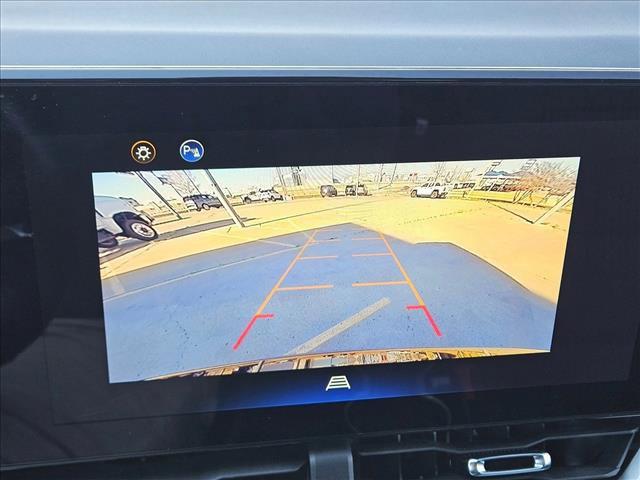 used 2025 Chevrolet Equinox car, priced at $26,995