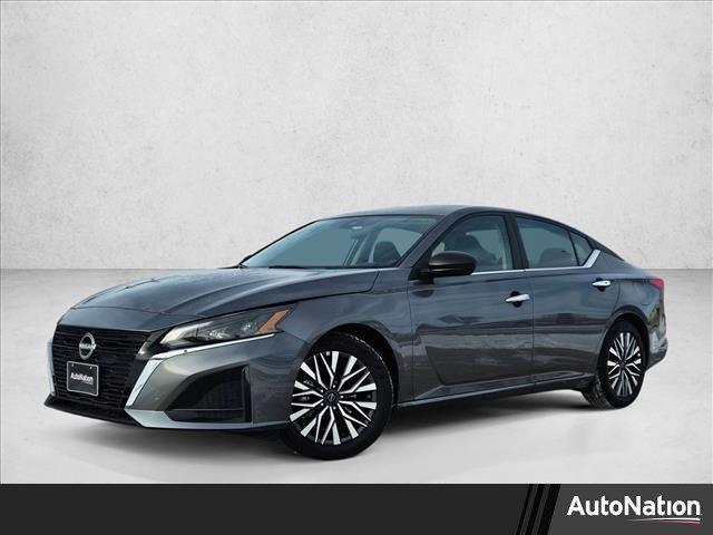 used 2025 Nissan Altima car, priced at $20,995