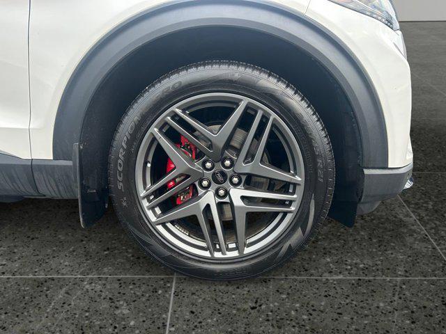 used 2025 Ford Explorer car, priced at $44,986