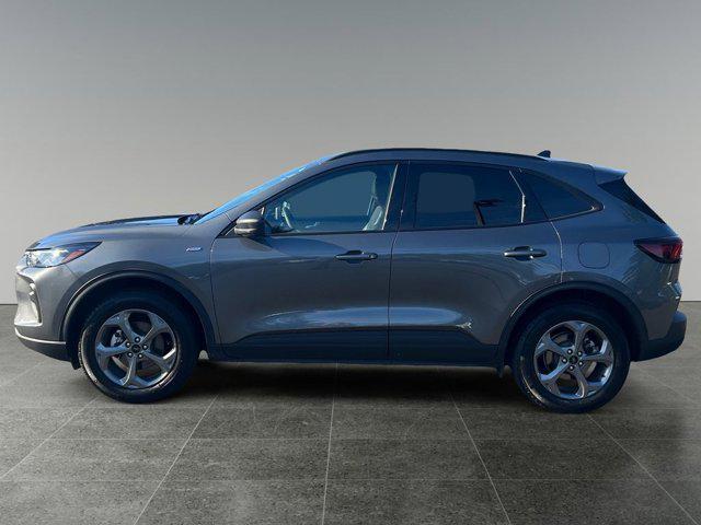 used 2025 Ford Escape car, priced at $26,888
