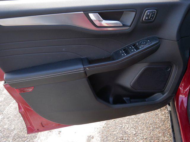 used 2022 Ford Escape car, priced at $28,988