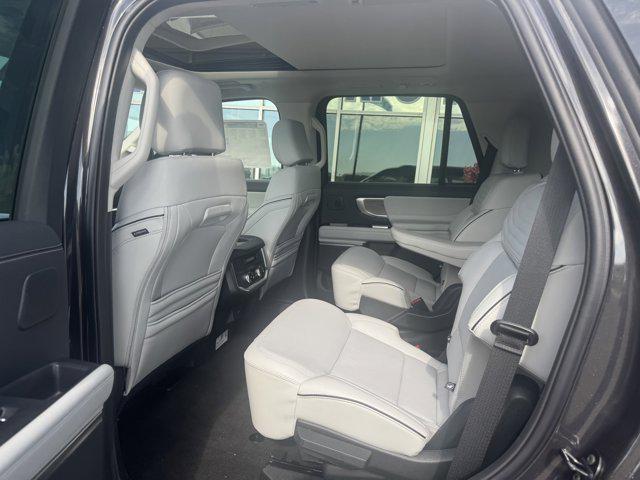 new 2025 Ford Expedition car, priced at $85,846