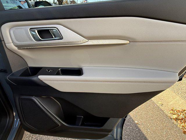 new 2026 Ford Explorer car, priced at $44,288
