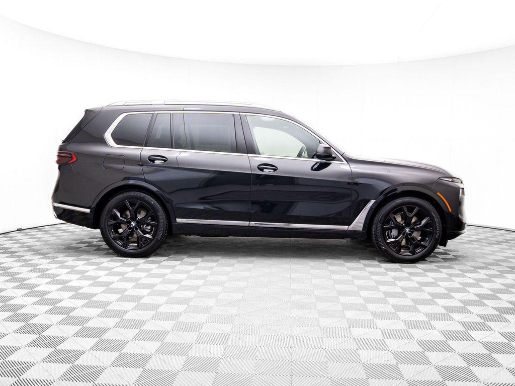new 2026 BMW X7 car, priced at $92,125