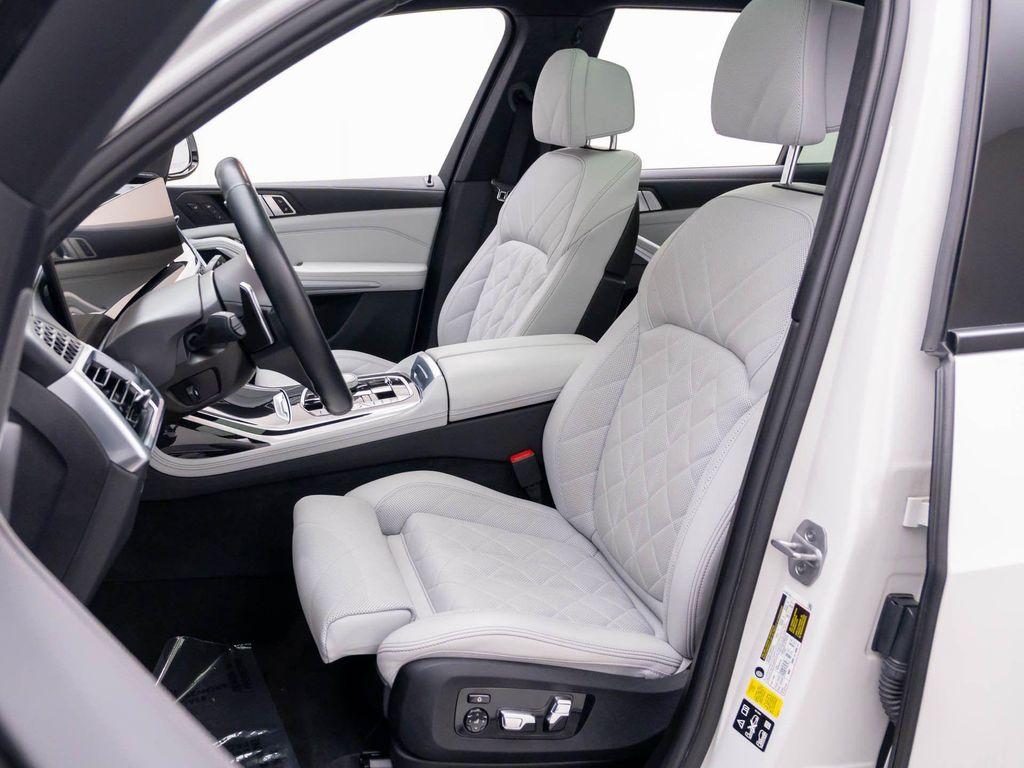 used 2023 BMW X7 car, priced at $53,412