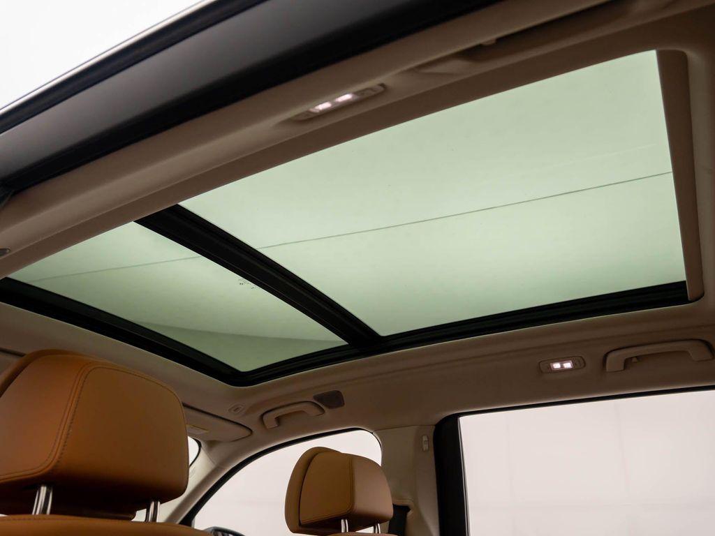 used 2025 BMW X7 car, priced at $77,000