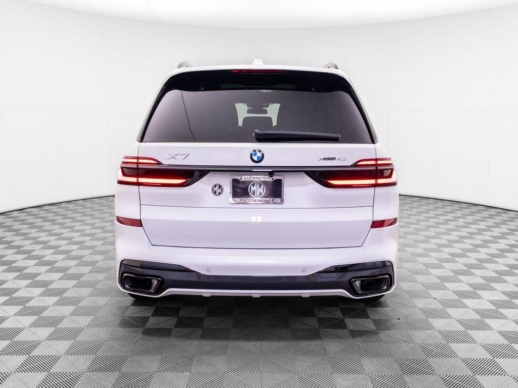 new 2027 BMW X7 car, priced at $98,602