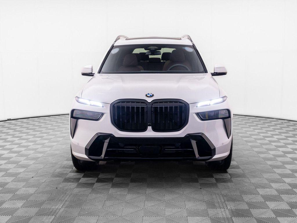 new 2027 BMW X7 car, priced at $98,602
