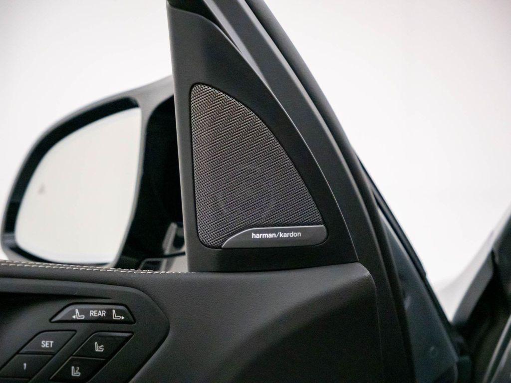 new 2026 BMW X7 car, priced at $123,810