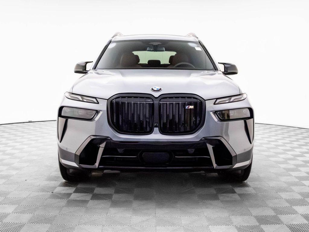 new 2026 BMW X7 car, priced at $123,810
