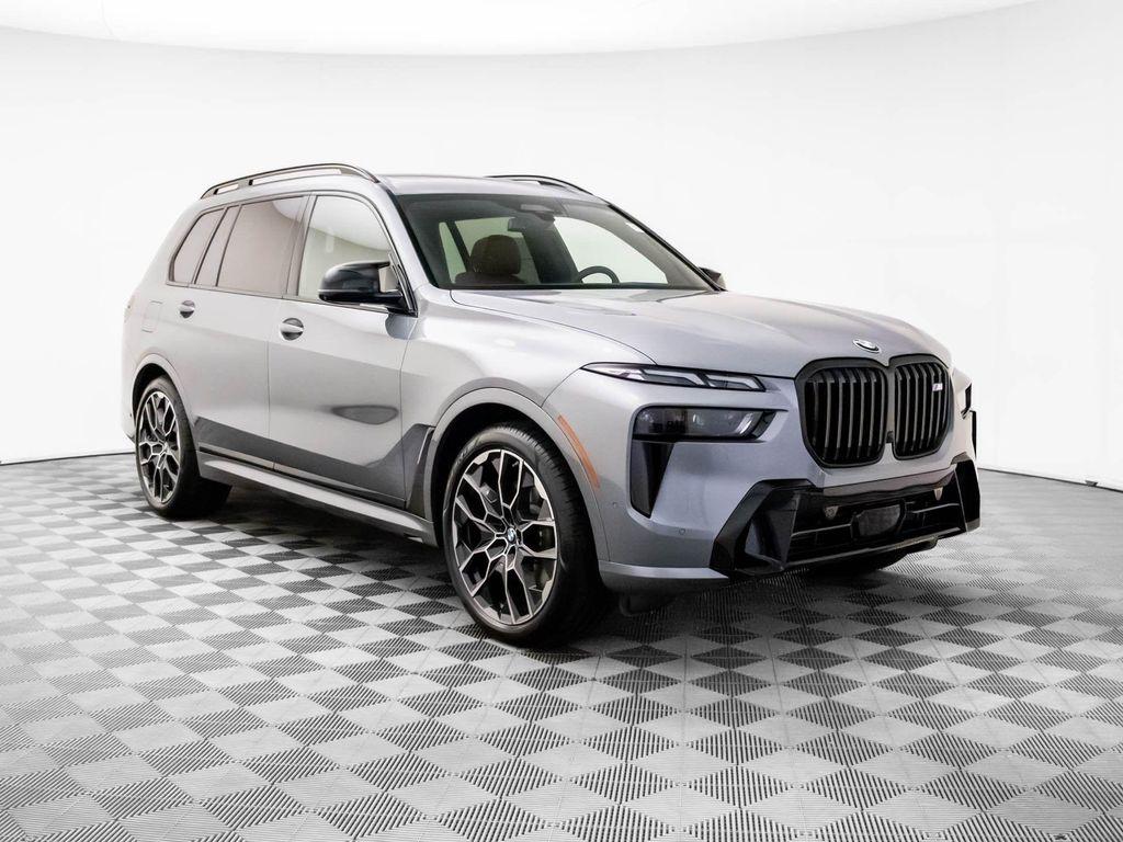 new 2026 BMW X7 car, priced at $123,810