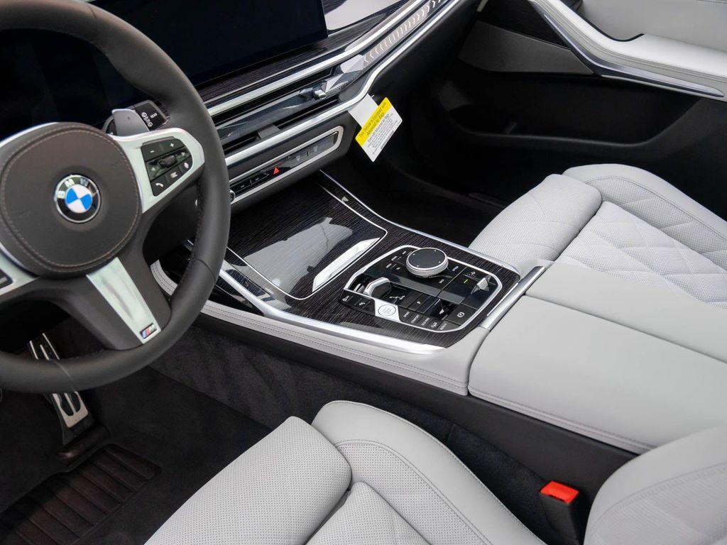 new 2026 BMW X7 car, priced at $98,985