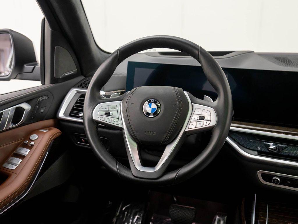 used 2025 BMW X7 car, priced at $78,400