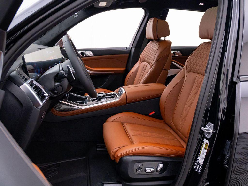 new 2027 BMW X7 car, priced at $129,667
