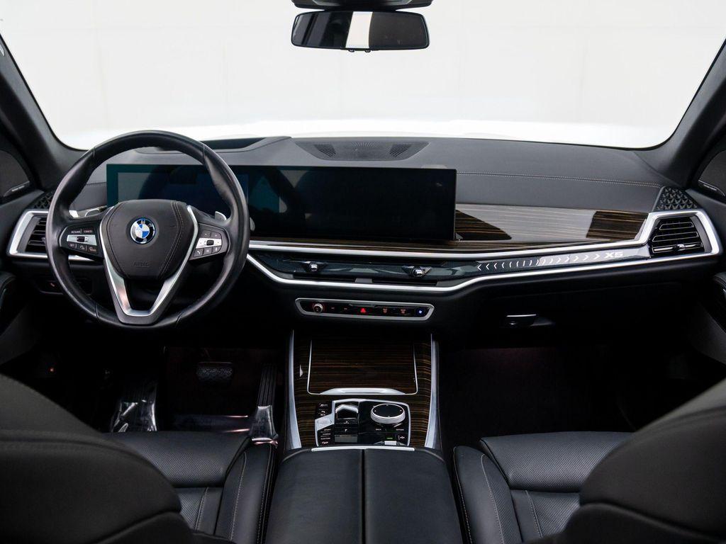 used 2025 BMW X5 PHEV car, priced at $59,000