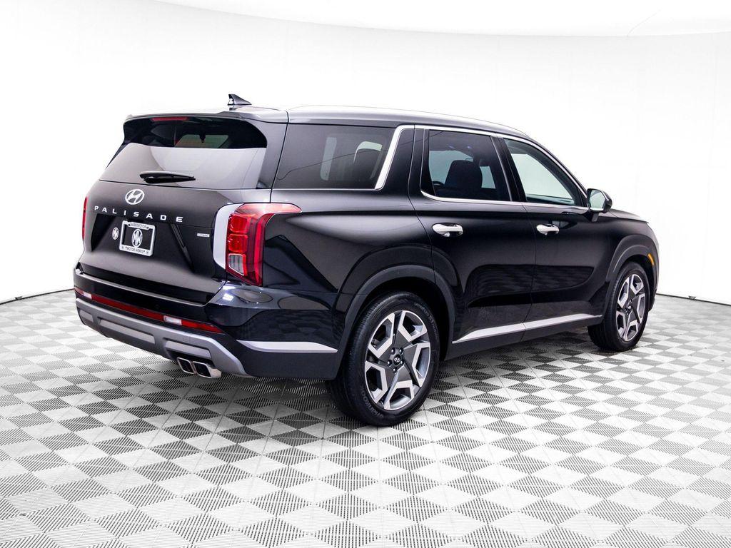 used 2023 Hyundai Palisade car, priced at $33,812