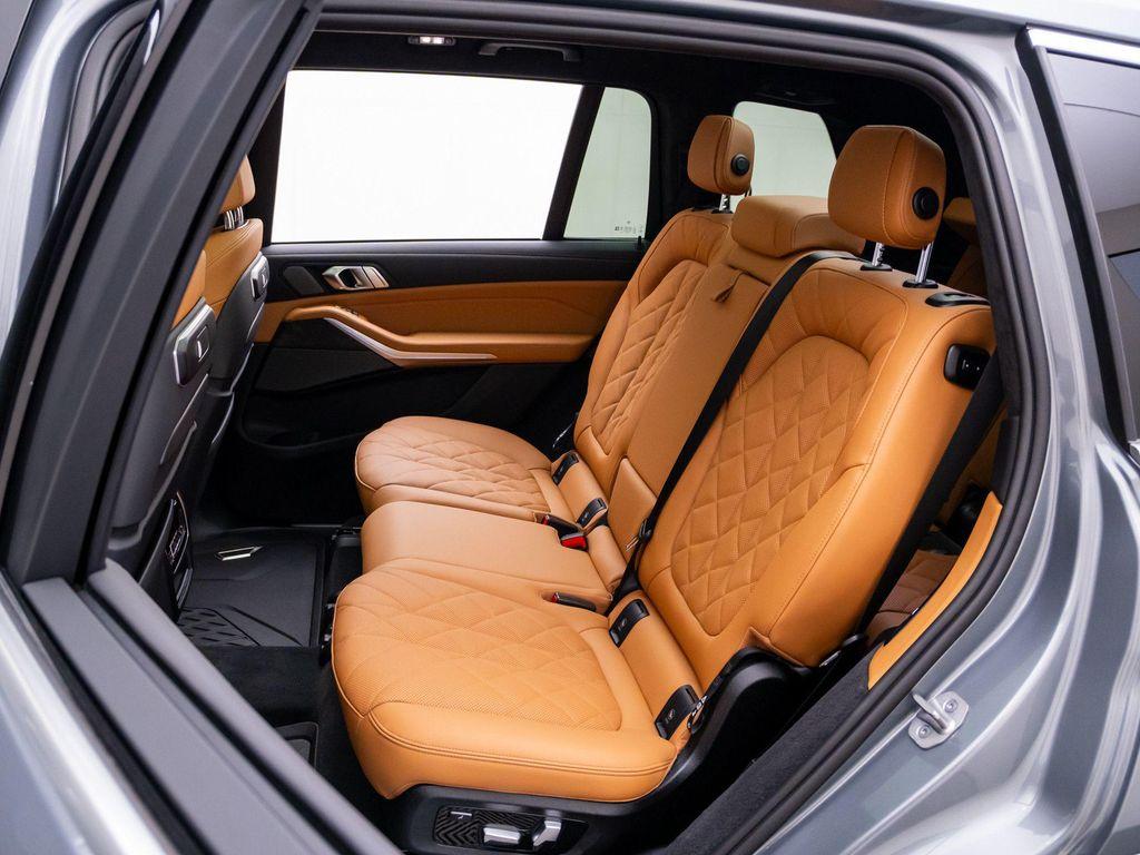 new 2026 BMW X7 car, priced at $97,152