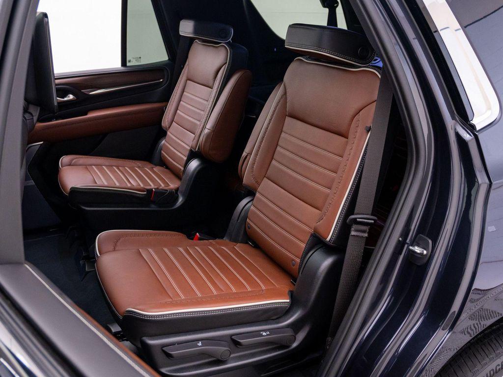 used 2023 GMC Yukon car, priced at $65,412