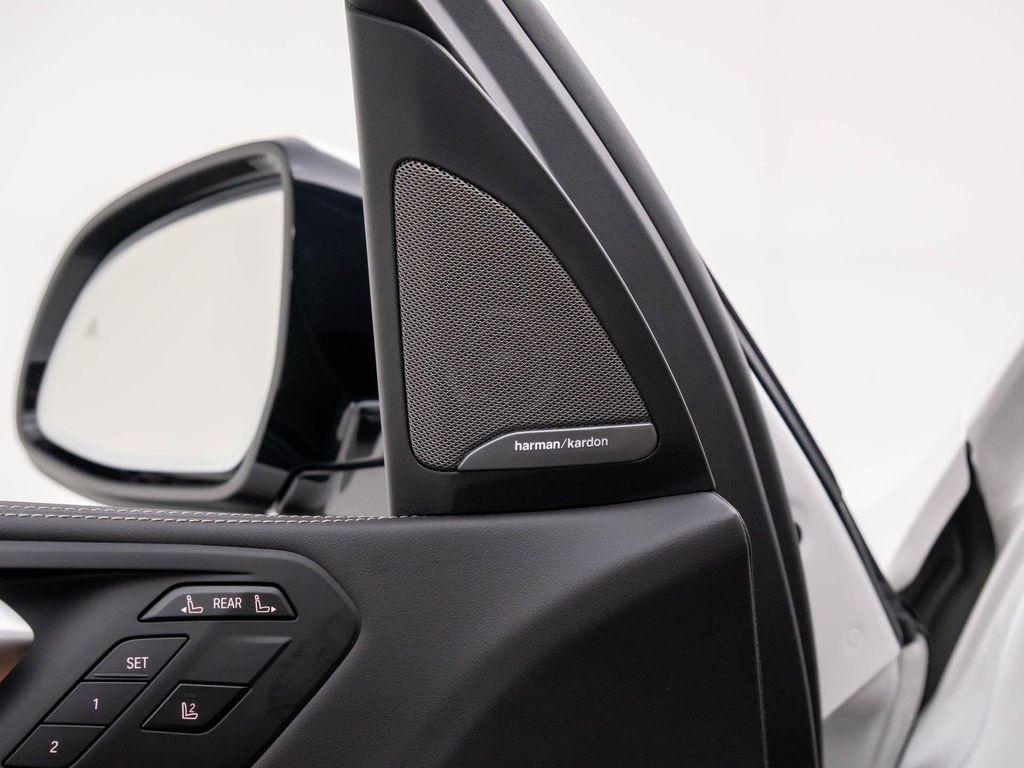 new 2026 BMW X7 car, priced at $97,539